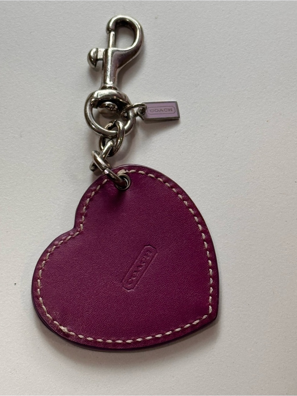 Coach Photo Frame Magenta & Purple Heart Keychain Charm Y2K - Picture 3 of 6